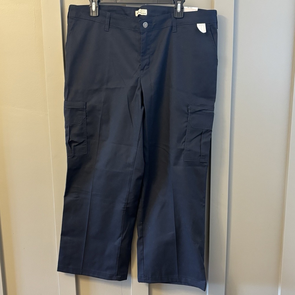 Dickies Women's Occupational Premium Cargo Pants NWT Navy 16UU Safety Uniform